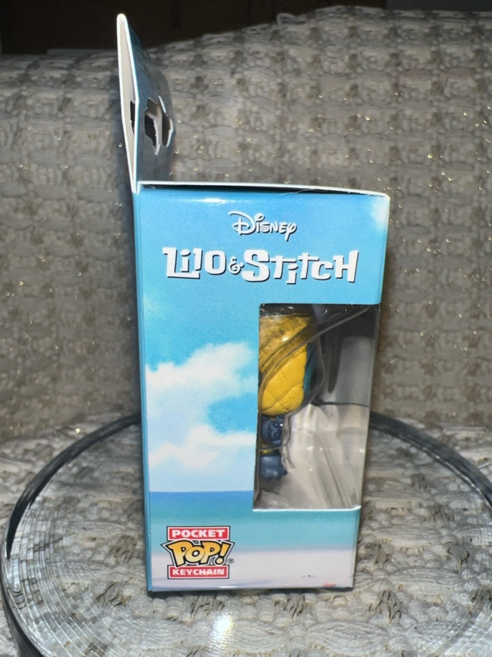 NWT Funko Pop! Keychain Disney Stitch As Pineapple Pocket Pop Lilo & Stitch - Picture 6 of 8